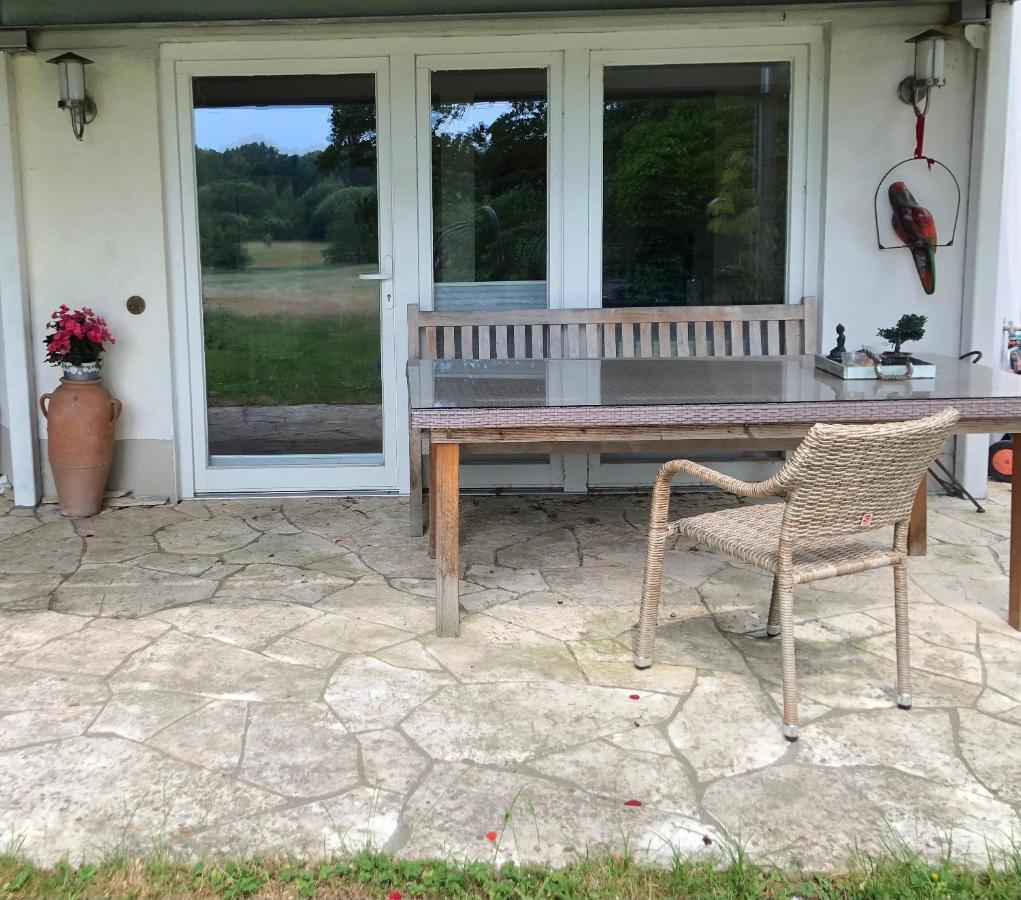 Ferienwohnung Ankommen Und Wohlfuehlen, Wie Zu Hause Hamburg Exterior foto